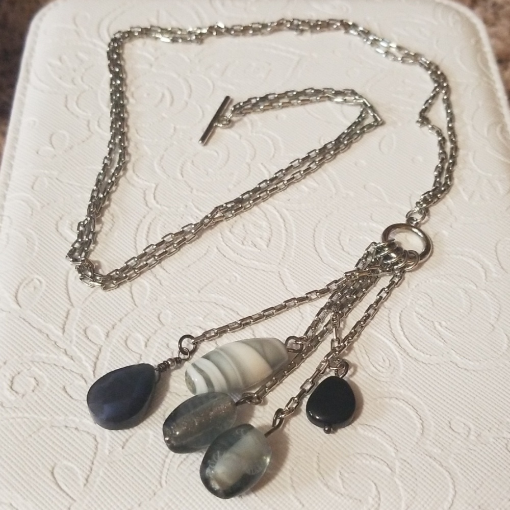 Lia Sophia 17" Myth toggle necklace